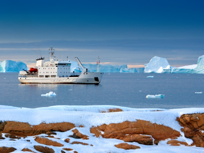 Arctic Express Canada: The Heart of the Northwest Passage