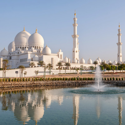 Sheikh Zayed Mosque in Middle East United Arab Emirates with reflection on water. Abu Dhabi