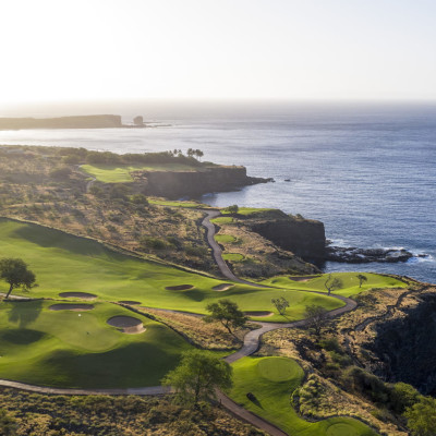 Oahu & Lanai: Beaches, Nature & History