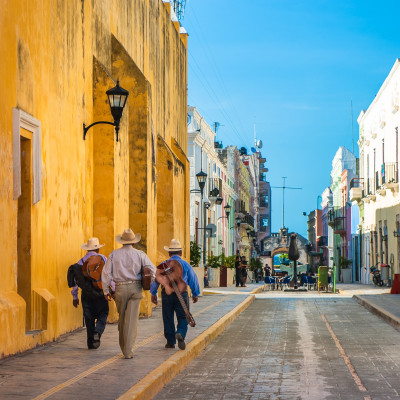 Mexiko: Yucatán, Ruinen und Strand