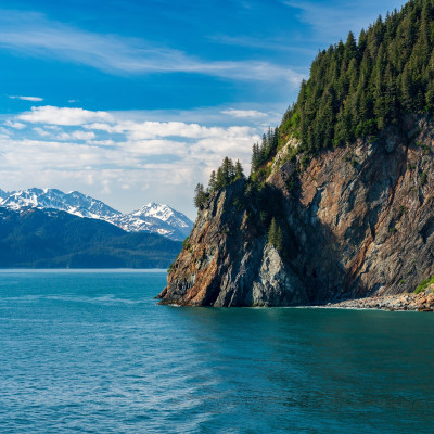 Alaska’s Scenic Highlights: From Denali to the Kenai Fjords
