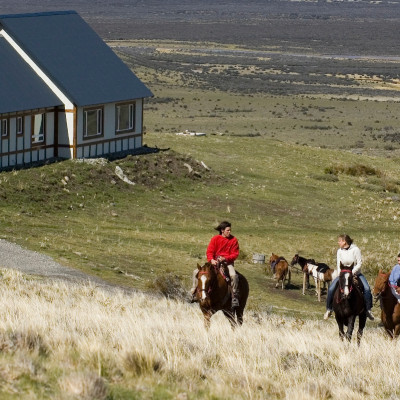 Glaciers, Wildlife and Waterfalls in Argentina