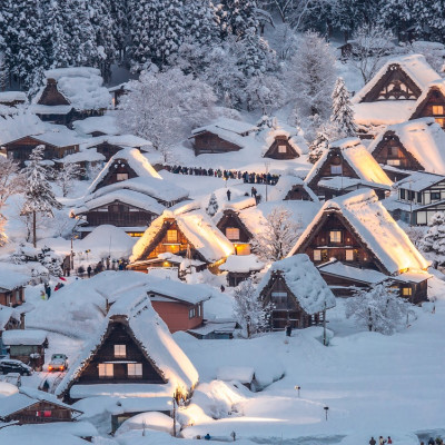Enchanting-Travels-Top-10-UNESCO-World-Heritage-sites-in-2019-Shirakawa-go-Japan-winter
