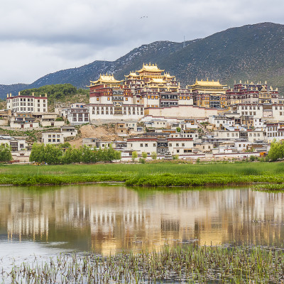 Songzanlin Tibetan Buddhist monastery in Zhongdian,Yunnan China. A place always knows in the name of fictional places,Shangri la.