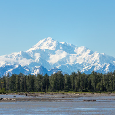 Alaska’s Scenic Highlights: From Denali to the Kenai Fjords