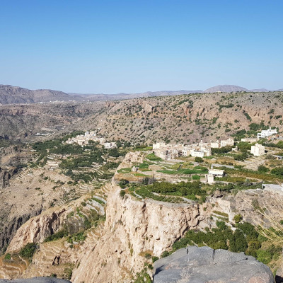Oman Road Trip: Treasures of the Sultanate (with chauffeur)