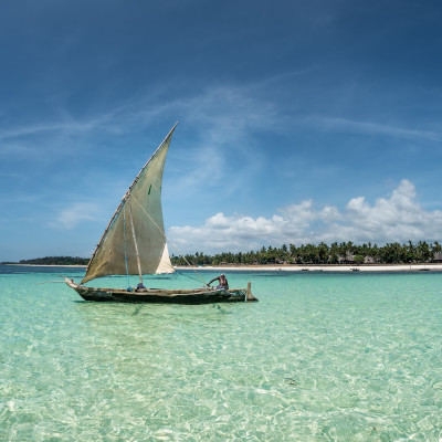 Kenya: Southern Circuit and Beach