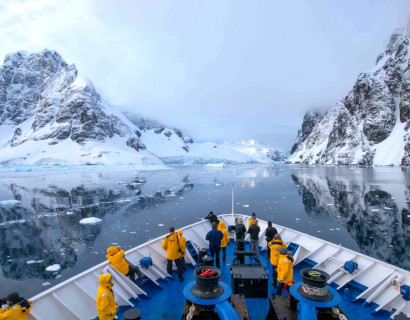 Antarctic Express: Crossing the Circle