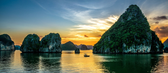 Enchanting Travels Vietnam Tours Halong Bay Sunset
