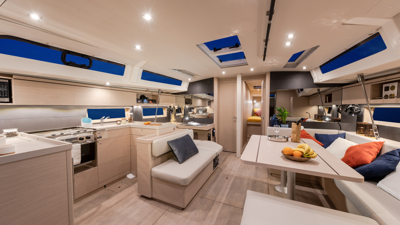 Moorings 52.4 | 4 Cabin Monohull | The Moorings