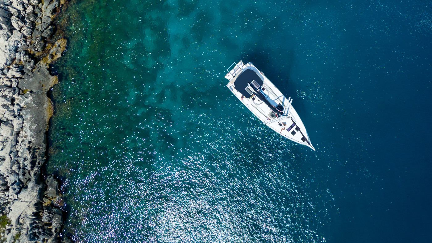 Moorings 44.4 - 4 cabin | The Moorings