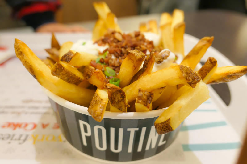 poutine-traditional-canadian-meal-fries-curd