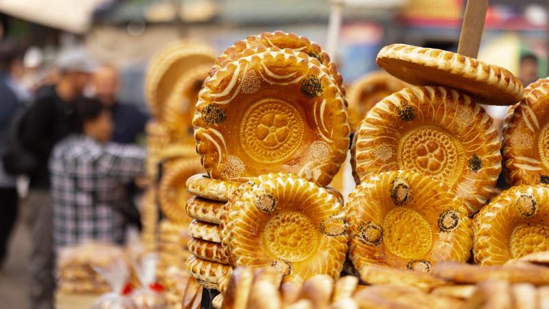 Central Asia bread called generally non or lepeshka from tandyr