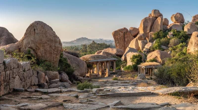 Karnataka: Die Tempel & Tierwelt Südindiens