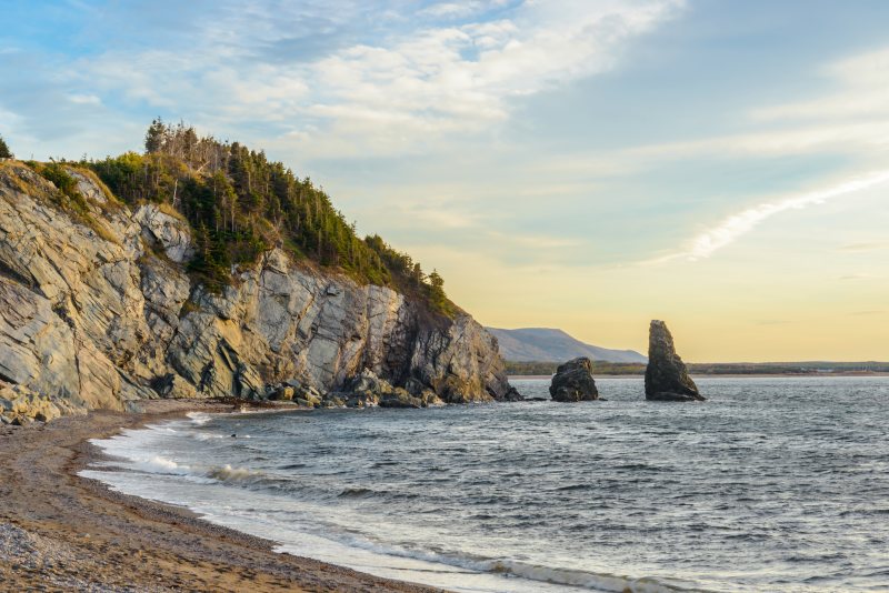 Strand an der Panoramastrasse Cabot Trail auf Cape Breton, Nova Scotia, Kanada