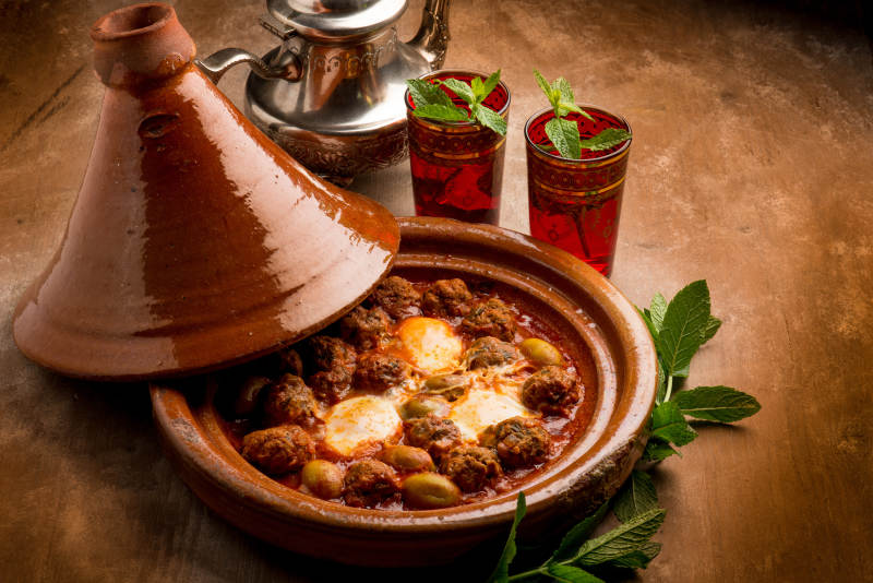 cover-and-tajine-with-meat-balls-eggs-and-green-olives