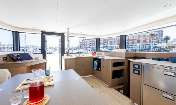 Sunsail 434