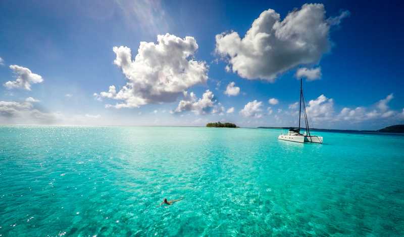 6 Stunning Beaches to Visit on a Tahiti Sailing Holiday