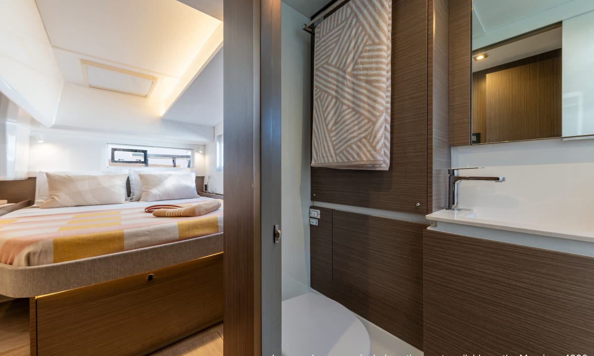 Moorings 4300 – 3 Kabinen