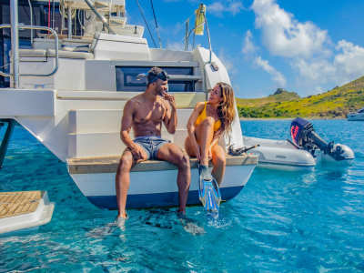 Couple getting ready to go snorkeling