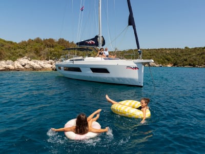 Moorings 44.4 – 4 cabin