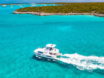 Moorings power catamaran in the Bahamas