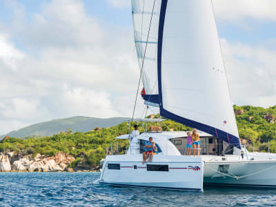 Moorings 4000 Sailing Catamaran