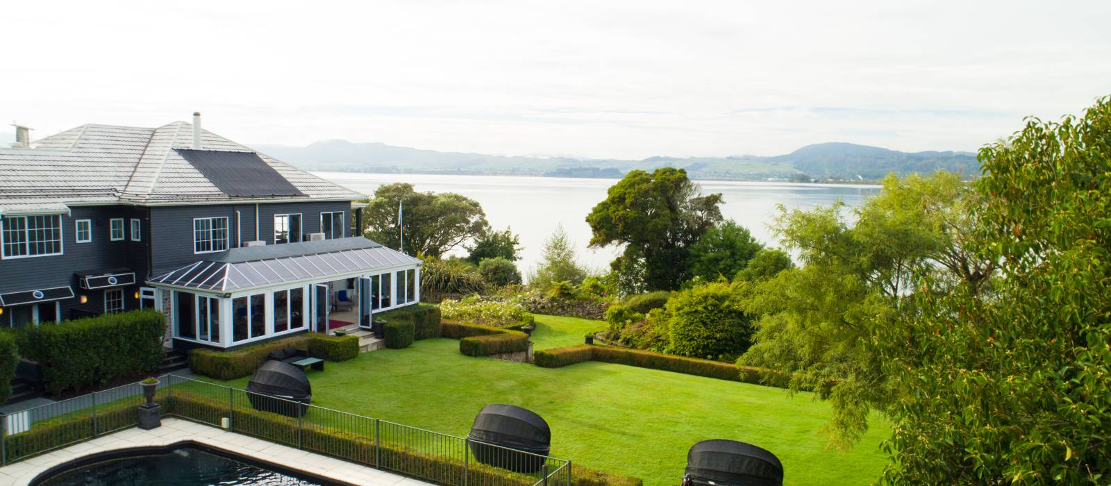 Black Swan Boutique Hotel in New Zealand | ENCHANTING TRAVELS
