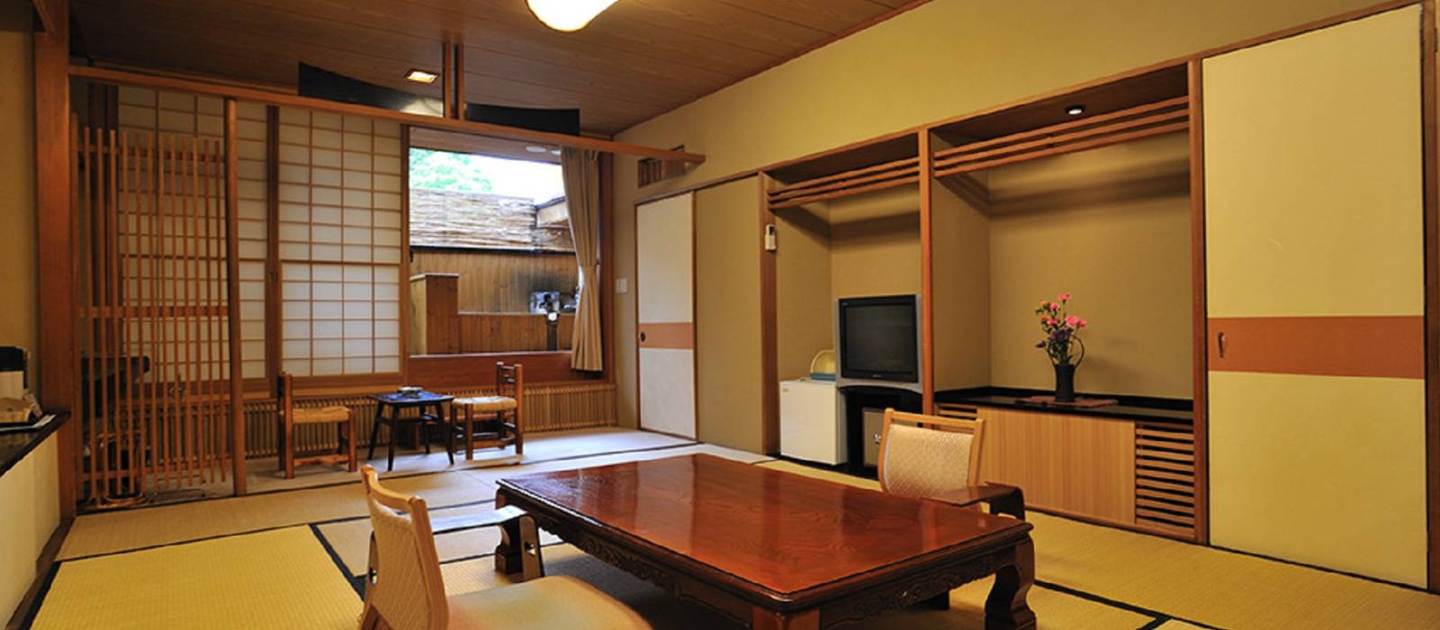 Shibu Onsen Kokuya Ryokan Hotel in Japan ENCHANTING TRAVELS