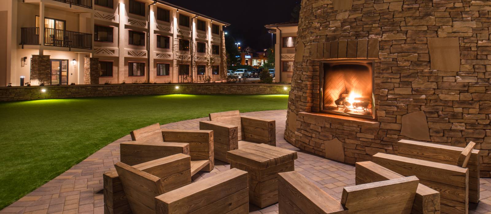 Best Western Premier Grand Canyon Squire Inn (Tusayan) Hotel Enchanting Travels