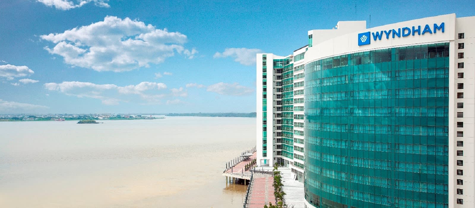 Wyndham Guayaquil Hotel in Ecuador/Galapagos ENCHANTING TRAVELS