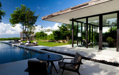 Pool im Hotel Alila Villas Uluwatu, Uluwatu, Indonesien