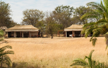 Auu00dfenansicht von Bologonja Under Canvas in Nu00f6rdliche Serengeti, Tansania