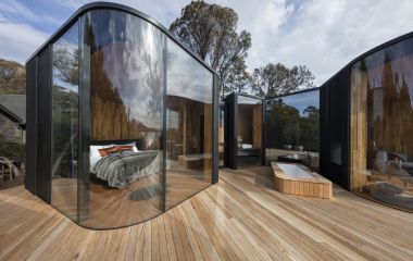 Bedroom, Freycinet Lodge, Coles Bay/ Freycinet National Park, Australia