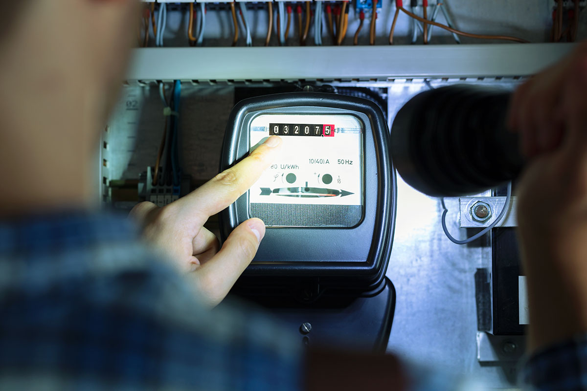 Elektros rinkos liberalizacijos mitai ir tiesos: ką parodė pirmasis etapas ir ko galima tikėtis likusiuose?
