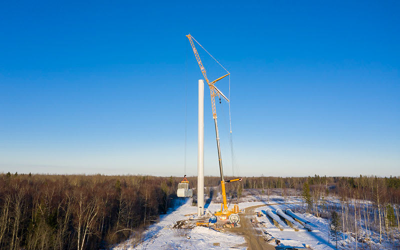 The first wind turbines are being erected and the installation of solar panels has begun in the Purtse hybrid park