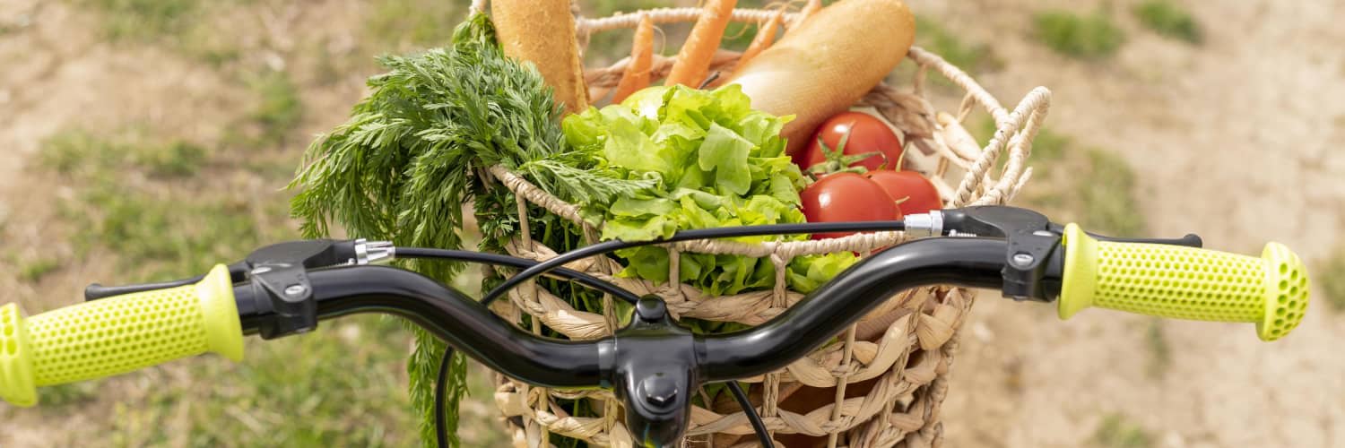 panier de légumes sur un vélo