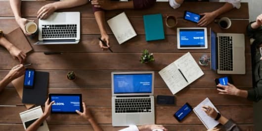 Engager ses collaborateurs : 10 stratégies pour un collectif soudé