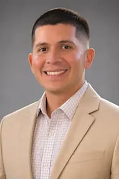 Team Member Kristian Herrera, Senior Consultant