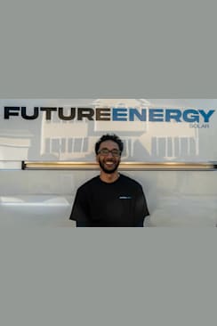Team Member Bakhu Musa, Lead Electrician