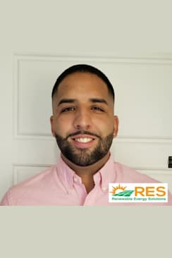 Team Member Raphael Diaz, Solar Advisor