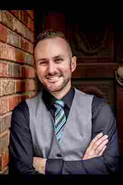 Team Member Adam Kanoff, Solar Consultant