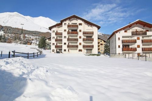 102 - Chesa Arpschellas_3 WG 12 - Zuoz