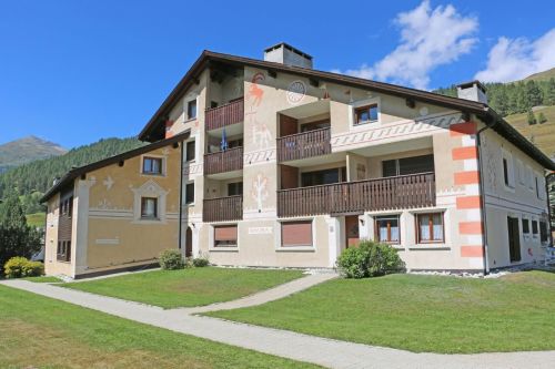 65 - Chesa Dmura Madulain