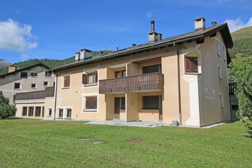 79 - Chesa Es-cha Madulain