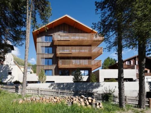Alpine Lodge 2-Bett-Wohnung Chesa al Parc / "Bergbahnen All inklusiv" im Sommer