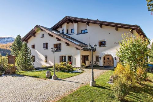 Residenz Crastella, 8. Isola