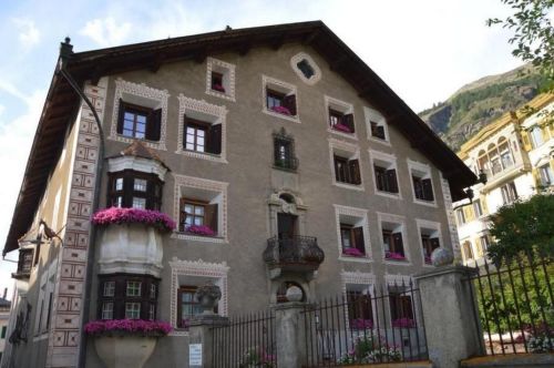 Chesa Campell "Seraina"