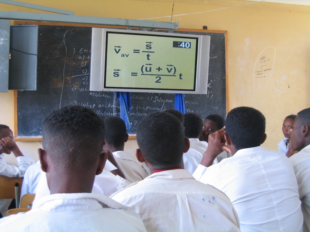 Fig 2 The Schoolnet equipment, the decoder in this case is in a separate room and can work only to receive and not to send signals (© Author)