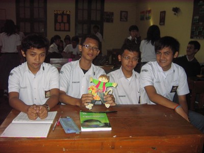 Figure 4: Students in West Java, Indonesia, pose with their own version of a Flat Stanley, a Flat “Kuda Lumping,” before sending him on a trip to Turkey. Flat Stanley Project Picture Archive, n.d. http://www.flatstanleyproject.com/indo/atriptoturkey2/turkey2.htm.